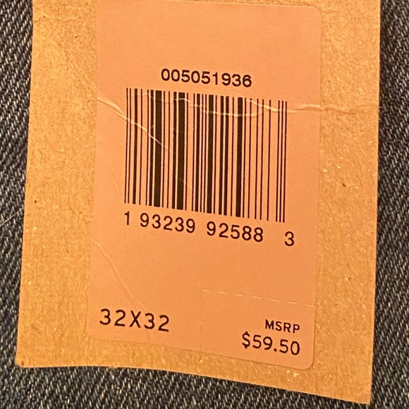 NWT LEVIS 505 - Picture 6 of 6